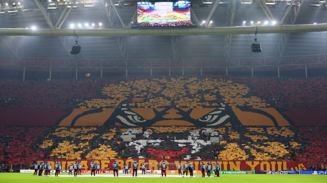 Galatasaray taraftarına maç öncesi dev sürpriz